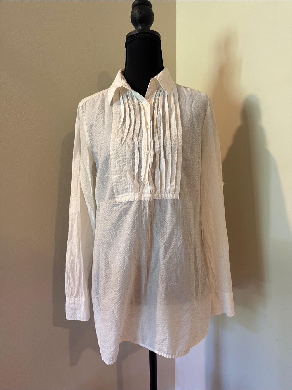 Banana Republic White Pleated Front Women's Button-Down Shirt